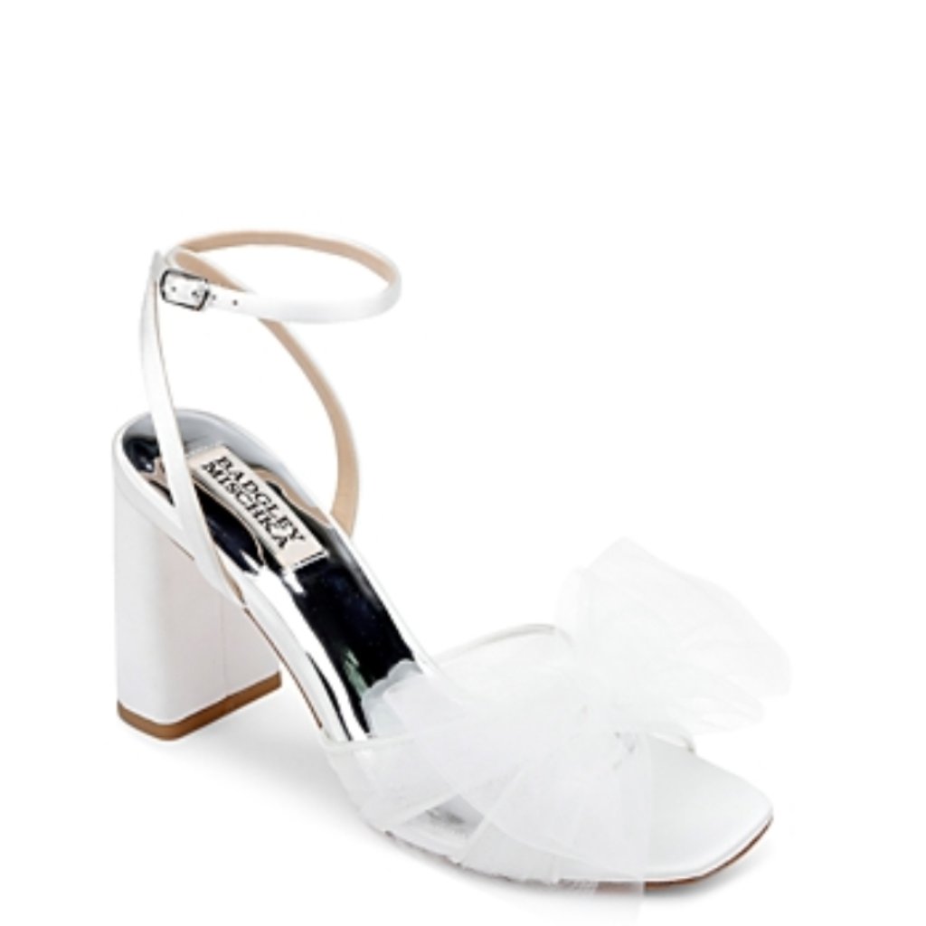 Badgley Mischka Tess Women's Shoes Soft White